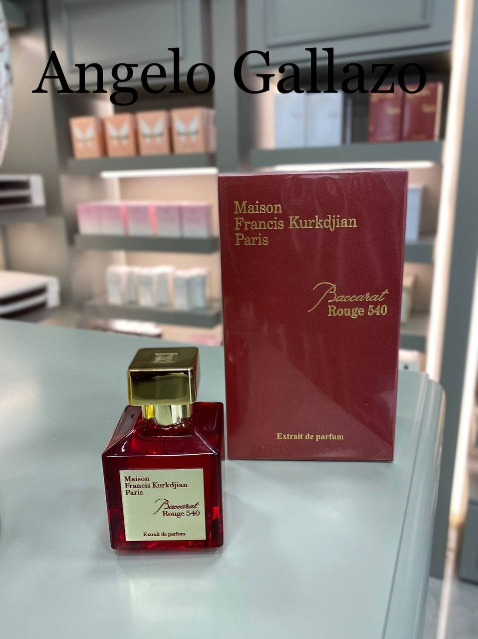 Parfum Baccarat Rouge 504 Maison Francis Kurkdjian couleur rouge